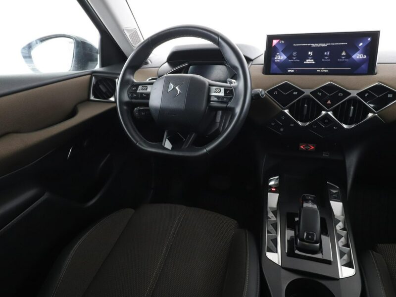 DS Automobiles DS 3 Crossback Business automat navi PDC-kamera półskóra tempomat