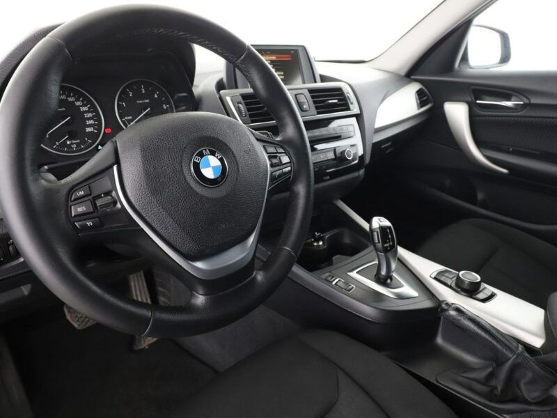 BMW 116 116d Advantage Automat Klimatyzacja Tempomat Czujnik Deszczu PDC LED F20 (2011-)