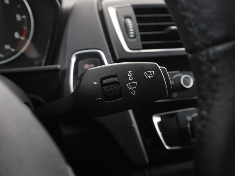 BMW 116 116d Advantage Automat Klimatyzacja Tempomat Czujnik Deszczu PDC LED F20 (2011-)