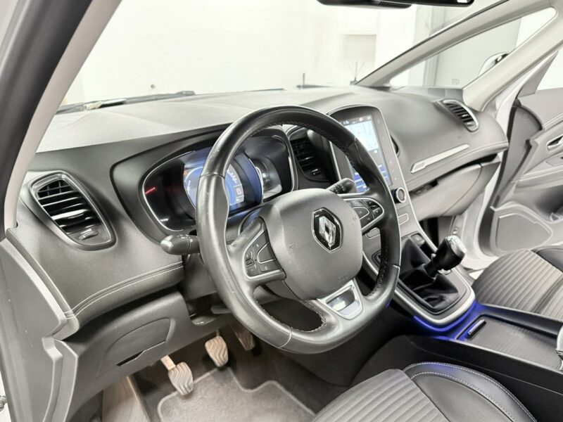 Renault Scenic 1.6 dCi 130KM * INTENS * Full LED * Panorama * HeadUp *PDC*360*BOSE IV (2016-)