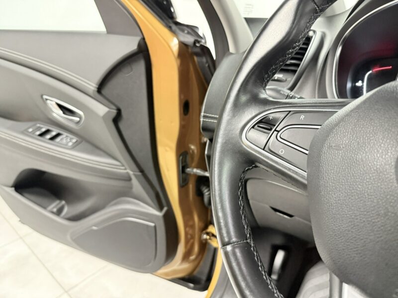 Renault Scenic 1.6 dCi 130KM * INTENS * Full LED * Panorama * HeadUp *PDC*360*BOSE IV (2016-)