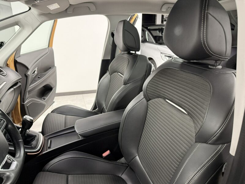 Renault Scenic 1.6 dCi 130KM * INTENS * Full LED * Panorama * HeadUp *PDC*360*BOSE IV (2016-)