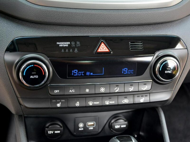 Hyundai Tucson 1.6T(177KM) Ledy Navi Kamera ALU19 Nowe opony ASO Hyundai III (2015-2020)