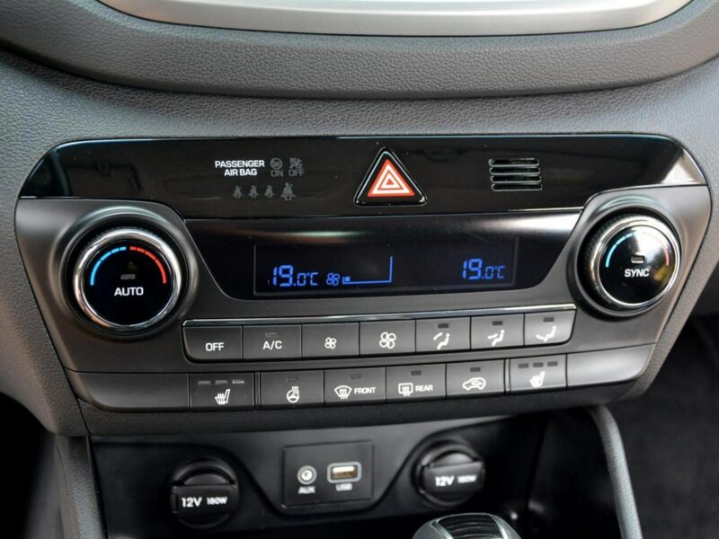 Hyundai Tucson 1.6T(177KM) Ledy Navi Kamera ALU19 Nowe opony ASO Hyundai III (2015-2020)