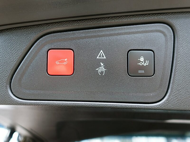 Peugeot 3008 GT Line 2,0 180KM AUTOMAT EL.Dach+Skóra GWARANCJA 1wł Bezwyp Kraj F23% II (2016-)