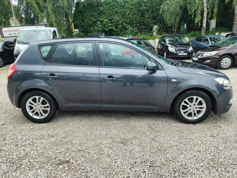 Kia Cee'd Lift Navi PDC Klimatronik I (2006-2012)