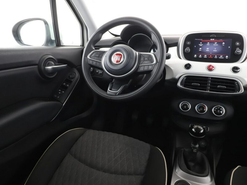 Fiat 500x City Cross kamera Bluetooth tempomat