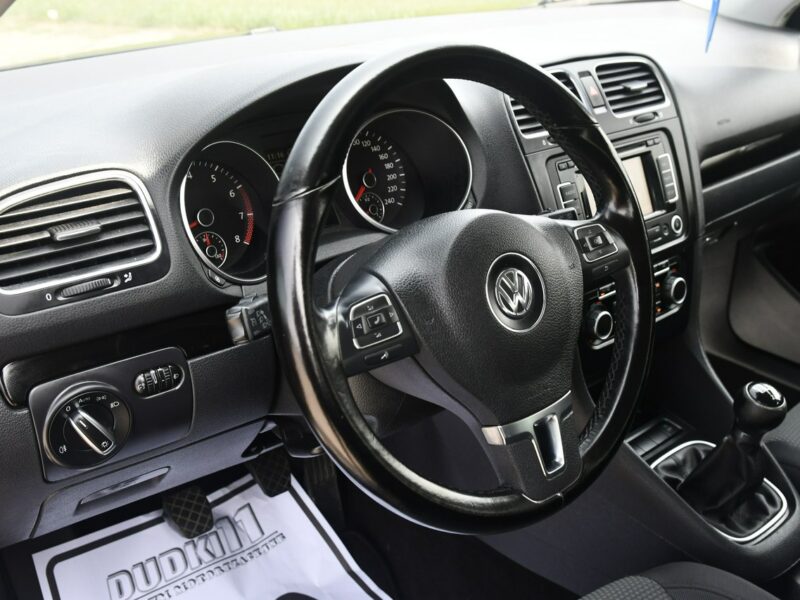 Volkswagen Golf 1,2Turbo benz. Navigacja.Kliamtr 2 str.Hak.Tempomat.Alu.kredyt.OKAZJA VI (2008-2012)