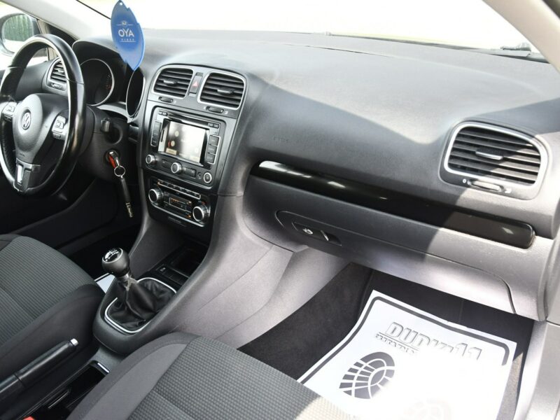 Volkswagen Golf 1,2Turbo benz. Navigacja.Kliamtr 2 str.Hak.Tempomat.Alu.kredyt.OKAZJA VI (2008-2012)