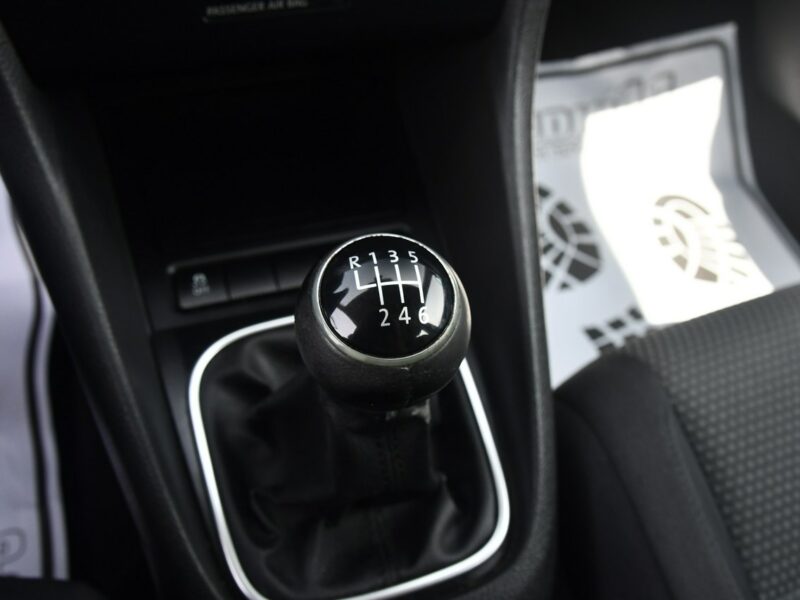 Volkswagen Golf 1,2Turbo benz. Navigacja.Kliamtr 2 str.Hak.Tempomat.Alu.kredyt.OKAZJA VI (2008-2012)