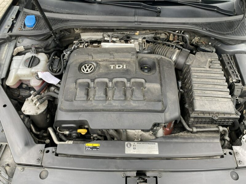 Volkswagen Passat 240KM, wirtualne zegary, 4Motion, DSG, skóry podgrzewane, nawigacja B8 (2014-2023)