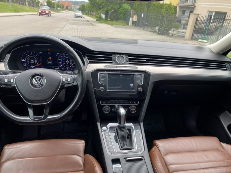 Volkswagen Passat 240KM, wirtualne zegary, 4Motion, DSG, skóry podgrzewane, nawigacja B8 (2014-2023)
