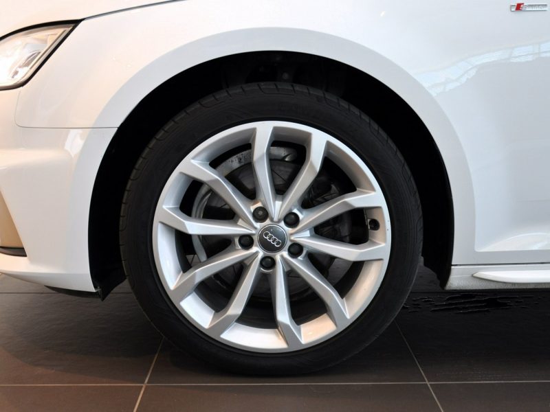 Audi A4 35TFSI 150KM Stronic S-line Virtual B&O Tempomat B9 (2015-)
