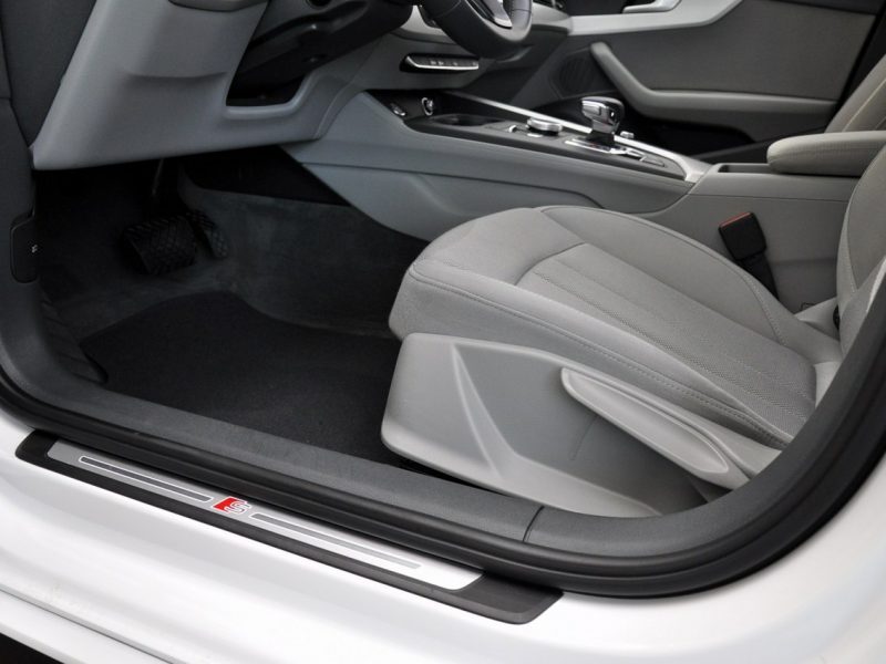 Audi A4 35TFSI 150KM Stronic S-line Virtual B&O Tempomat B9 (2015-)