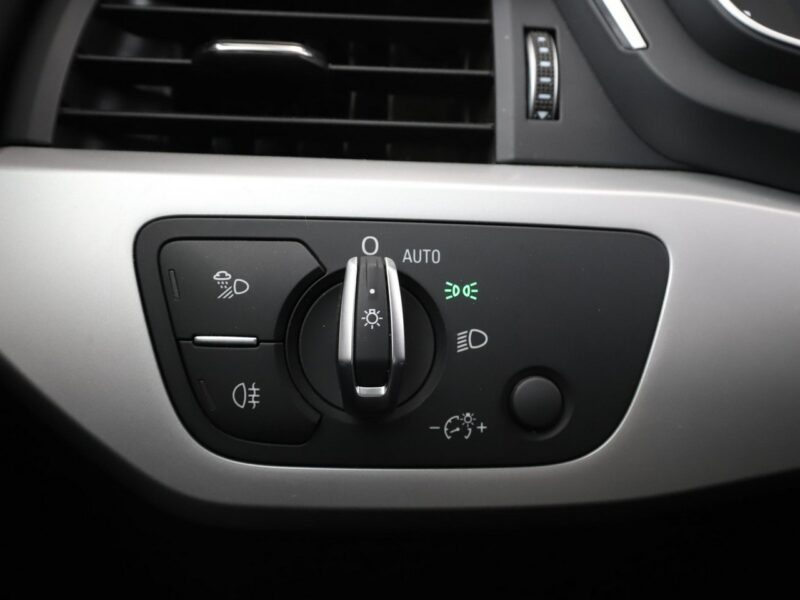 Audi A4 Allroad Allroad Quattro S-tronic Virtual Tempomat Navi Grzane Fotele Xenon APS