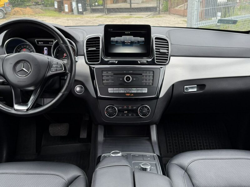 Mercedes GLE 350 Salon PL FV23% Pneumat Dociągi El.klapa El.fotele Bi xenon Kamera cof W166 (2015-2019)