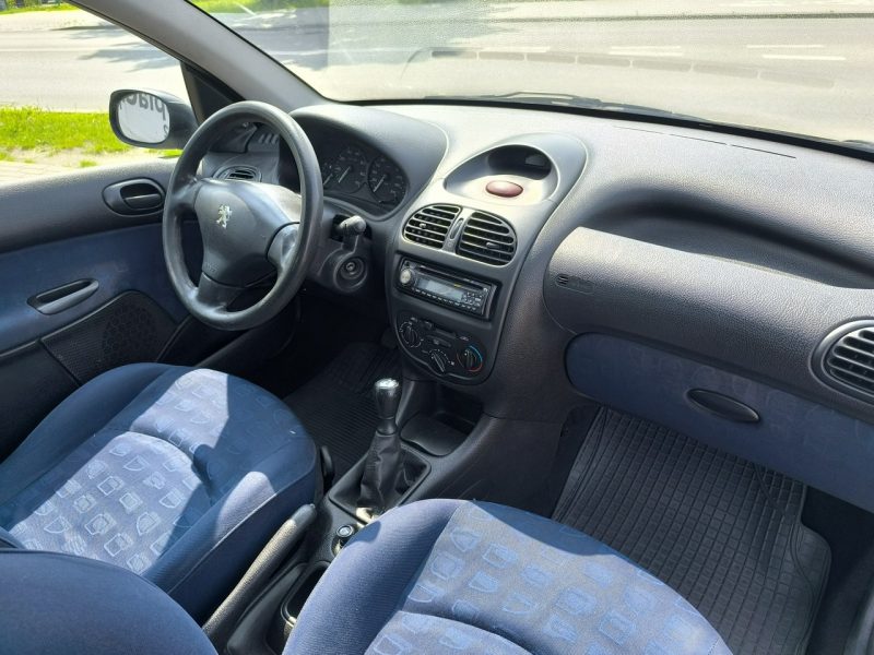 Peugeot 206 1.1i Benzyna