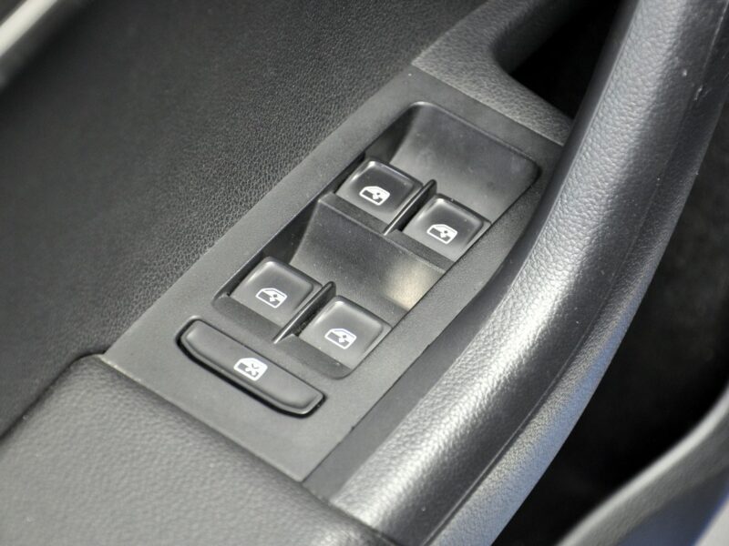 Škoda Octavia 1,6TDi 115KM DSG/Serwis/Climatronic/Ambiente/Alufelgi/PDC/Model2018 III (2013-)