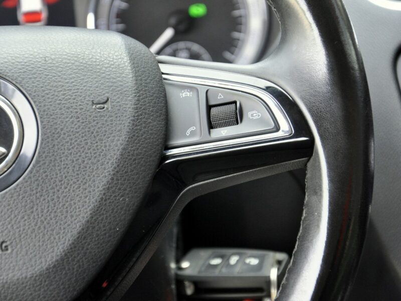 Škoda Octavia 1,6TDi 115KM DSG/Serwis/Climatronic/Ambiente/Alufelgi/PDC/Model2018 III (2013-)
