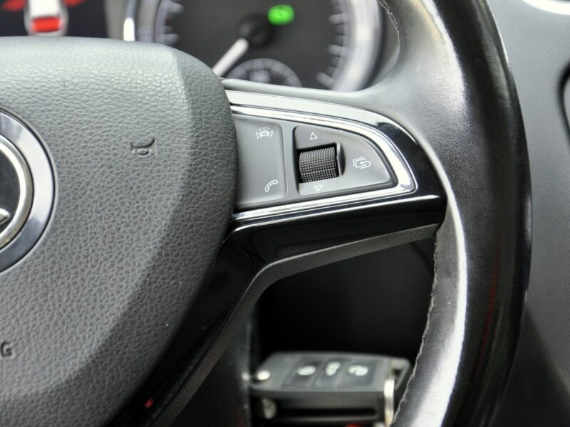 Škoda Octavia 1,6TDi 115KM DSG/Serwis/Climatronic/Ambiente/Alufelgi/PDC/Model2018 III (2013-)