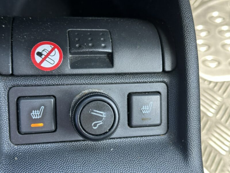 Opel Corsa Automat, klimatronik, benzyna 1,2 podgrz. fotele, isofix, zadbany C (2000-2006)