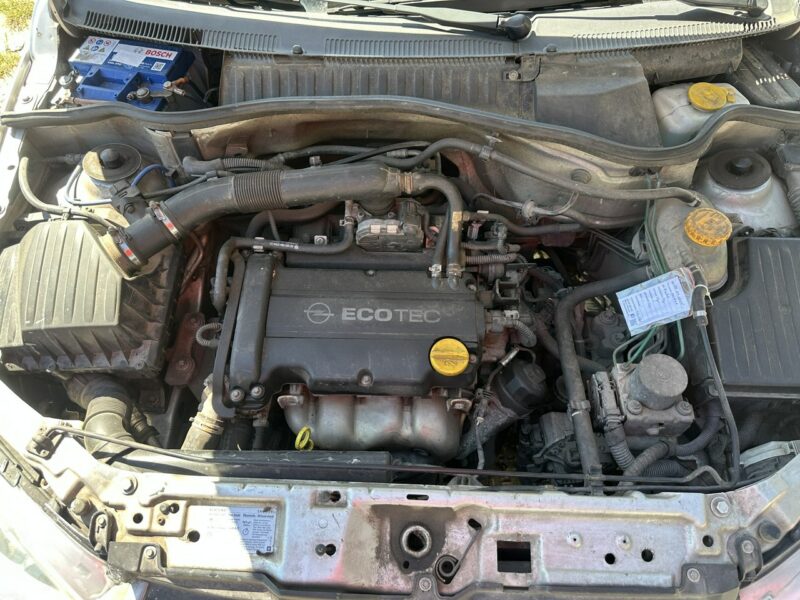 Opel Corsa Automat, klimatronik, benzyna 1,2 podgrz. fotele, isofix, zadbany C (2000-2006)