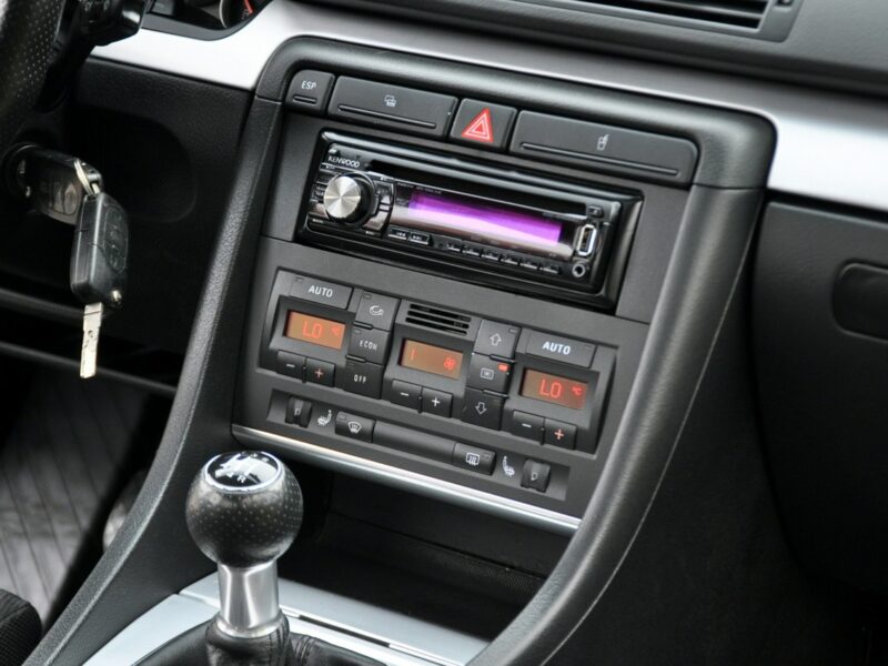 Audi A4 2.4i V6(170KM)*2xS-Line*Skóry*Fotele Kubełkowe*Szyber*I Wł*Alu17"ASO B6 (2000-2004)