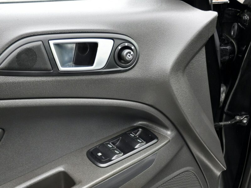 Ford EcoSport 1.5i(112KM)*Led*Titanium*Skóry*Klimatronik*Reling*Parktronik*Alu17"ASO II (2013-)