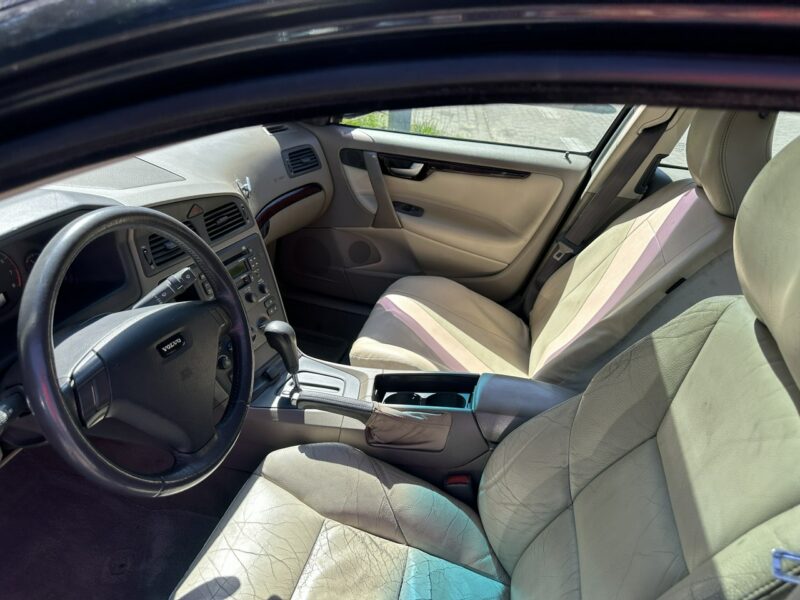 Volvo S60 Automat, klimatronic, czujnik deszczu i zmierzchu, skóry podgrzewane I (2000-2010)