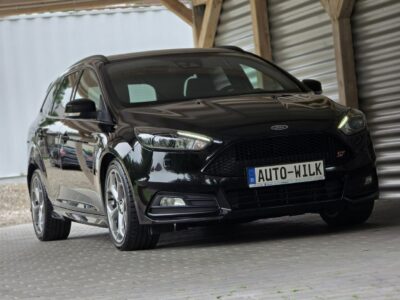 Ford Focus 2.0 ST Turnier 250 KM Mk3 (2010-2018)