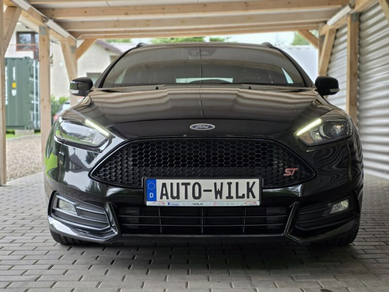 Ford Focus 2.0 ST Turnier 250 KM Mk3 (2010-2018)