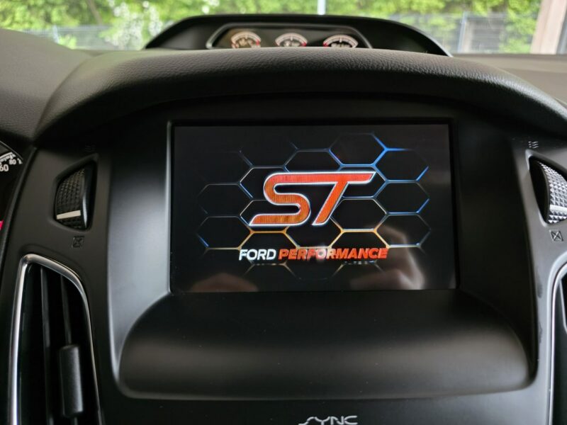 Ford Focus 2.0 ST Turnier 250 KM Mk3 (2010-2018)