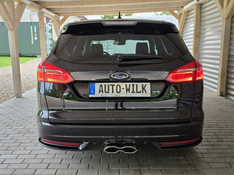 Ford Focus 2.0 ST Turnier 250 KM Mk3 (2010-2018)