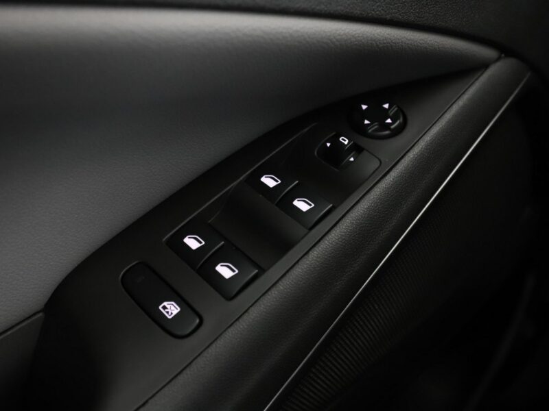 Opel Crossland Navi Automatyczna klimatyzacja Kamera cofania Bluetooth