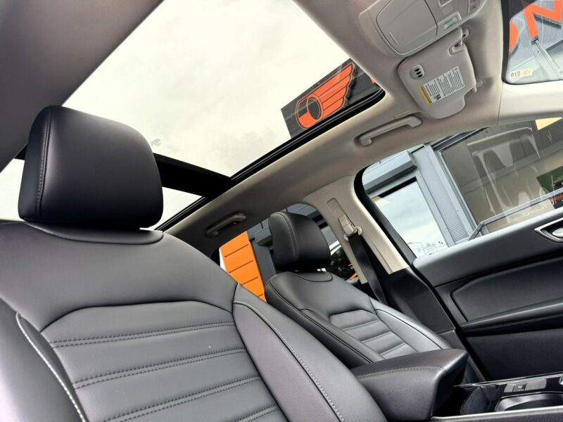 Ford EDGE 4x4, Hak, LED, Klapa El. otwierana klapa, System Europa, Skórzna tapic