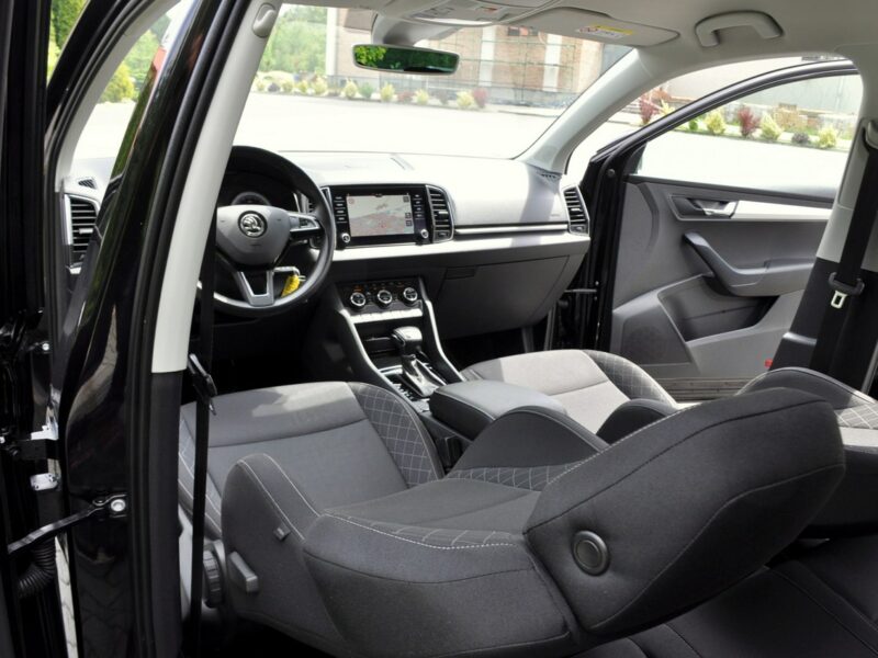 Škoda Karoq 2.0TDI(150KM)*4x4*Led*Navi*Kamera*Klimatronik*Reling*Welur*Alu17"ASO