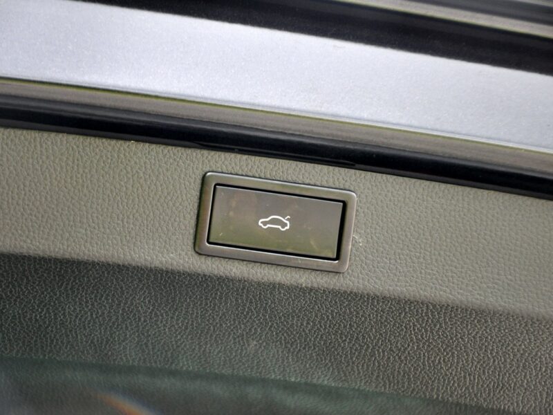 Škoda Karoq 2.0TDI(150KM)*4x4*Led*Navi*Kamera*Klimatronik*Reling*Welur*Alu17"ASO