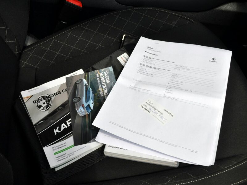 Škoda Karoq 2.0TDI(150KM)*4x4*Led*Navi*Kamera*Klimatronik*Reling*Welur*Alu17"ASO
