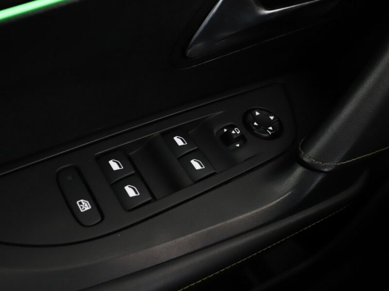 Peugeot 2008 GT-Line virtual navi kamera grzane fotele półskóra FullLED tempomat II (2019-)