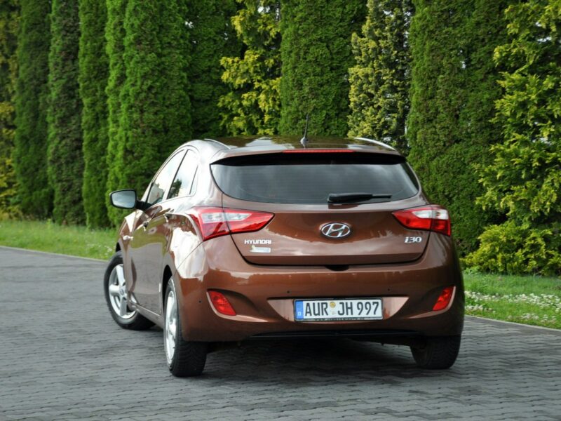 Hyundai i30 1.4i(99KM)*Led*Klimatyzacja*Parktronik*Welur*I Właściciel*Alu 15"ASO II (2012 - 2016)