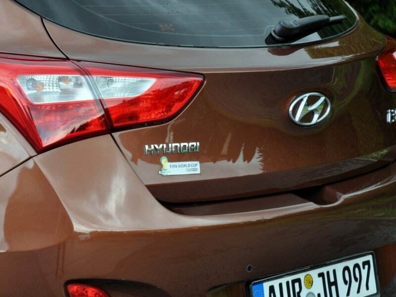 Hyundai i30 1.4i(99KM)*Led*Klimatyzacja*Parktronik*Welur*I Właściciel*Alu 15"ASO II (2012 - 2016)