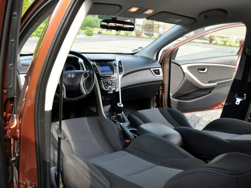 Hyundai i30 1.4i(99KM)*Led*Klimatyzacja*Parktronik*Welur*I Właściciel*Alu 15"ASO II (2012 - 2016)