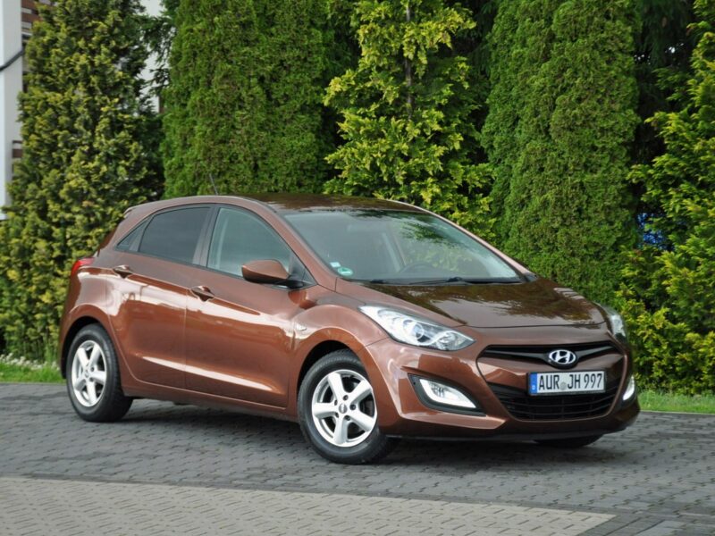 Hyundai i30 1.4i(99KM)*Led*Klimatyzacja*Parktronik*Welur*I Właściciel*Alu 15"ASO II (2012 - 2016)