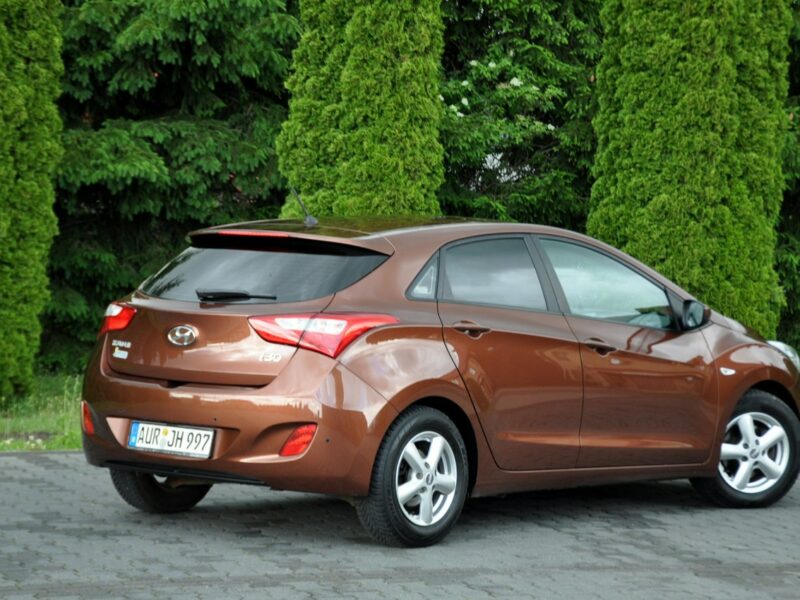 Hyundai i30 1.4i(99KM)*Led*Klimatyzacja*Parktronik*Welur*I Właściciel*Alu 15"ASO II (2012 - 2016)