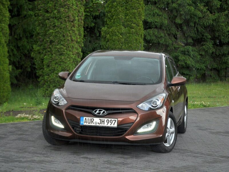 Hyundai i30 1.4i(99KM)*Led*Klimatyzacja*Parktronik*Welur*I Właściciel*Alu 15"ASO II (2012 - 2016)