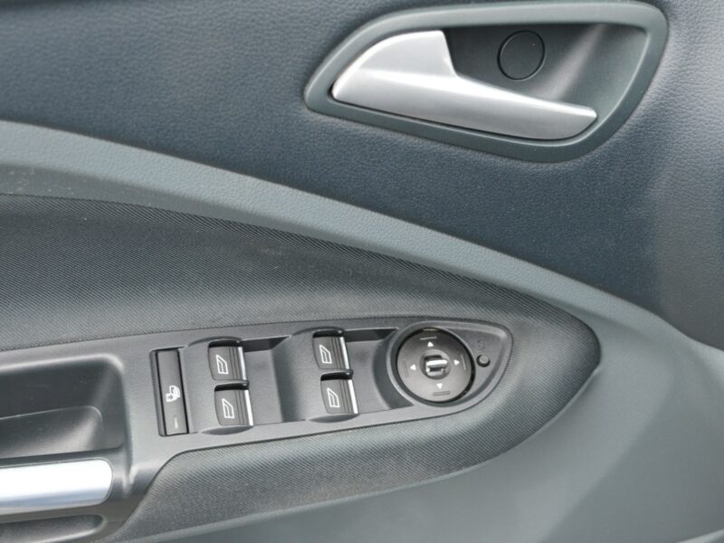 Ford Grand C-MAX 2.0 TDCi 163 kM Automat Navi Kamera Bluetooth 198tys.km.