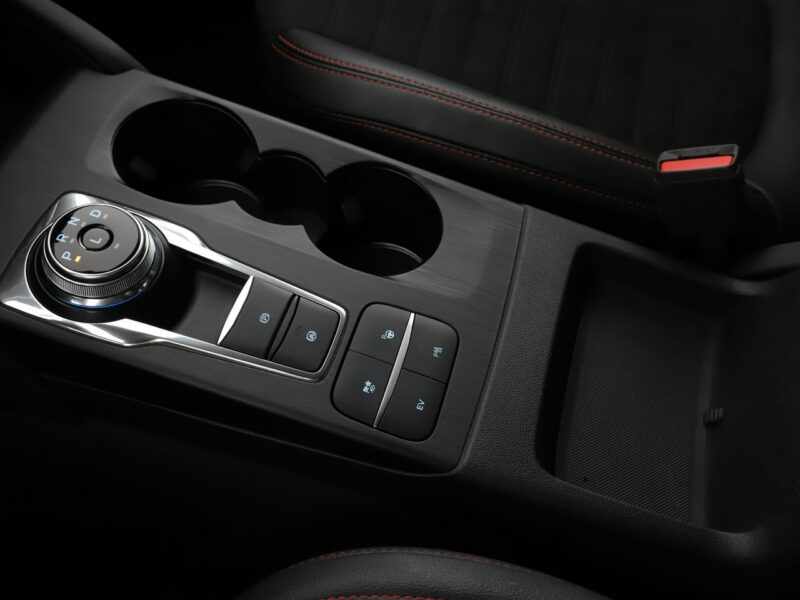 Ford Kuga FV23% PHEV full LED skóra/alcantara el. regulowane i grzane fotele nav III (2019-)