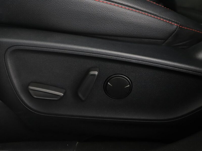 Ford Kuga FV23% PHEV full LED skóra/alcantara el. regulowane i grzane fotele nav III (2019-)