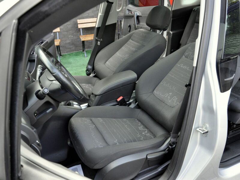 Opel Meriva 1,4T 140KM Enjoy/Panorama/Alu/LEDy/Climatronic/Serwis/Parktronic II (2010-)