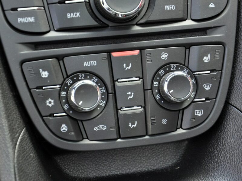 Opel Meriva 1,4T 140KM Enjoy/Panorama/Alu/LEDy/Climatronic/Serwis/Parktronic II (2010-)